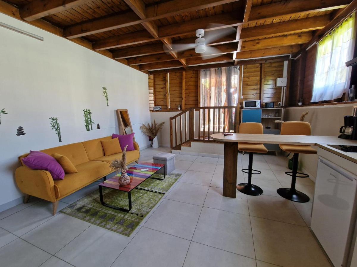 Le Cosy Bungalow De Lili / 5Min De L'Aeroport Лез-Абим Экстерьер фото